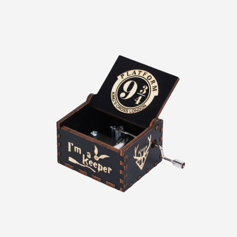 Wooden Music Box Ornament - Classic Engraved Hand-Crank Music Box🎶