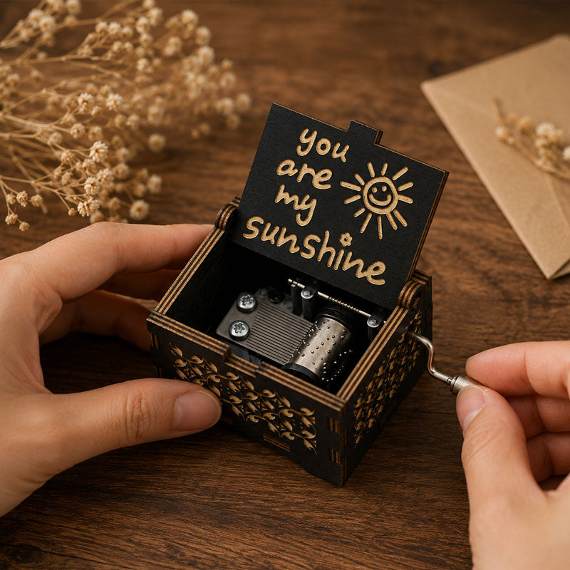 Wooden Music Box Ornament - Classic Engraved Hand-Crank Music Box🎶