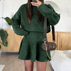 Damesjurk met hoge kraag, A-lijn en tweedelig set