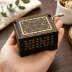 Wooden Music Box Ornament - Classic Engraved Hand-Crank Music Box🎶
