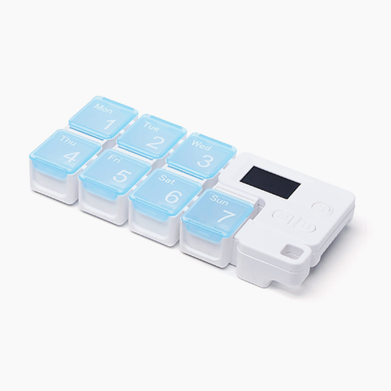 The Best Gift for Your Elders🎁Smart Electronic Pillbox with Timed Reminders
