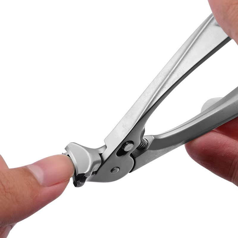 Roestvrijstalen nagelknipper met spatbescherming – Grote opening voor ingegroeide nagels en voetverzorging ✂️👣